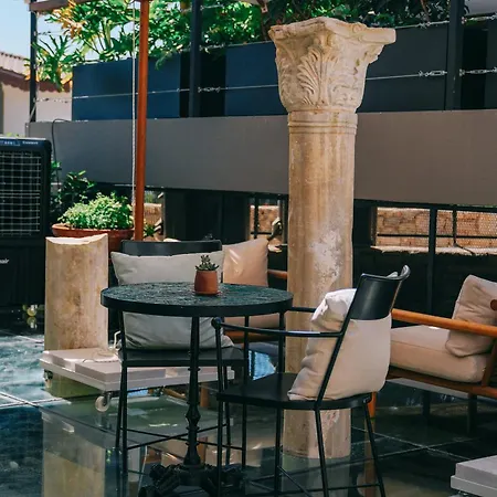 Otel 6 By Azumare Side