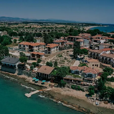 Otel 6 By Azumare Side