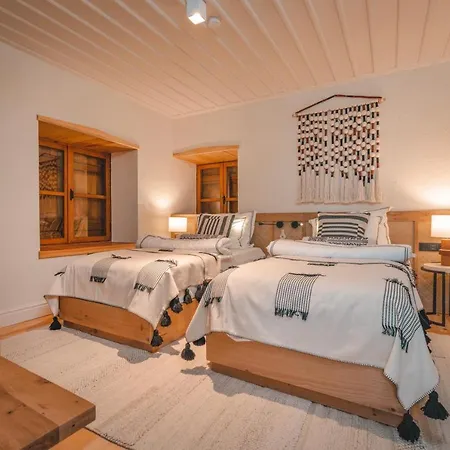 6 By Azumare Hotel Sidé