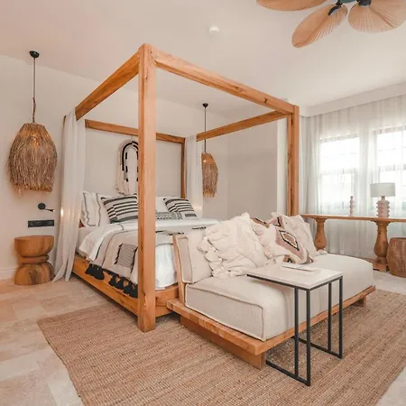 6 By Zula Hotel Sidé