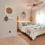 Hotel 6 By Zula
