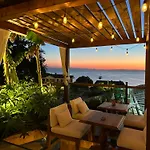 Hotel 6 By Zula